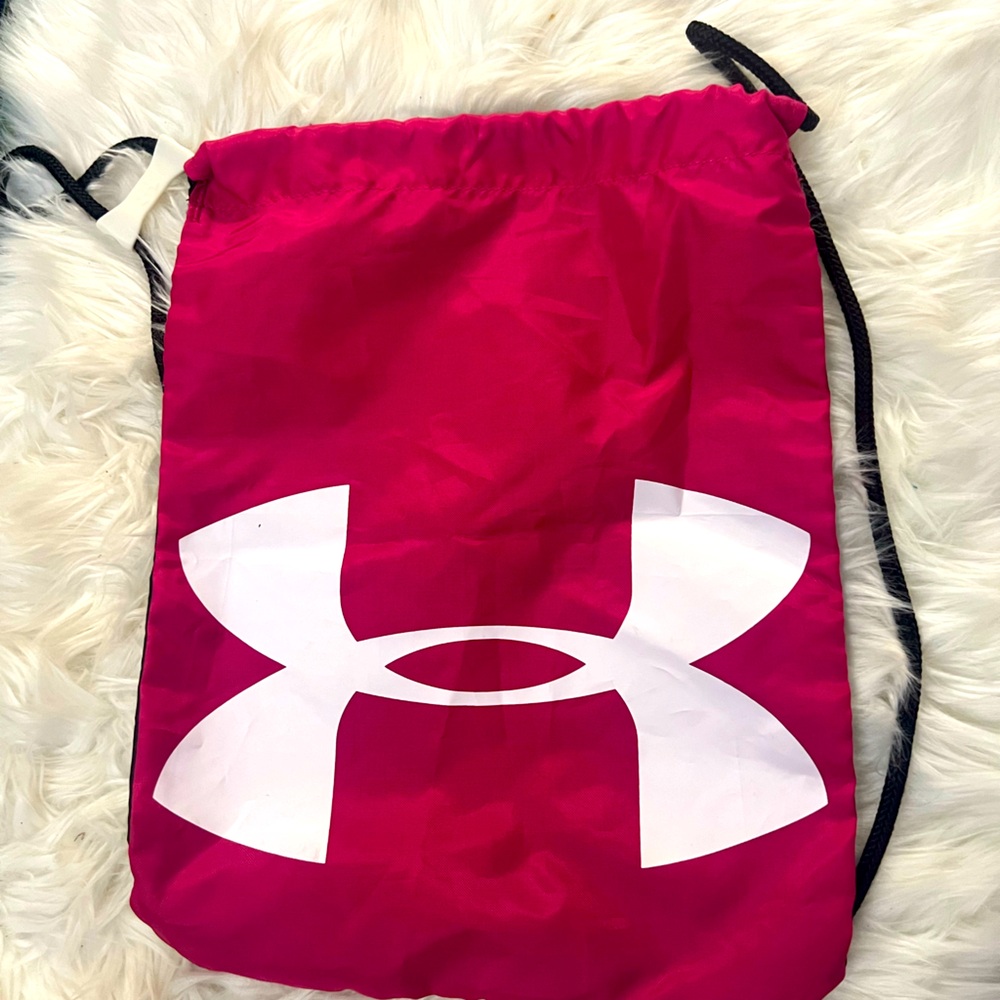 UNDER ARMOUR BACKPACK 13”x17”